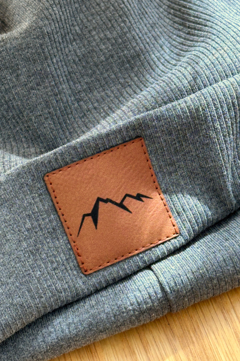 Beanie Dark Grey "Mountain"